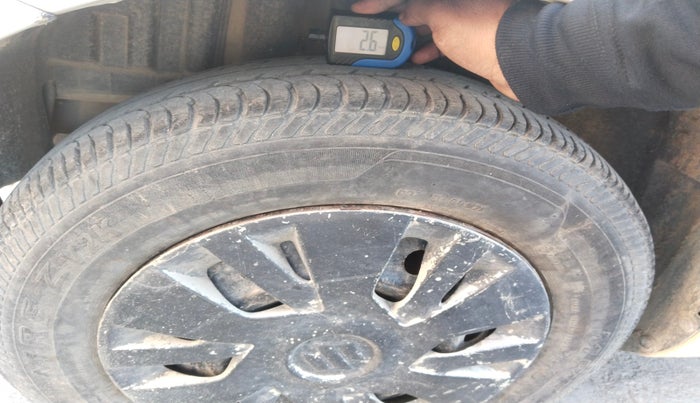 2012 Maruti Swift VDI, Diesel, Manual, 1,56,000 km, tyre