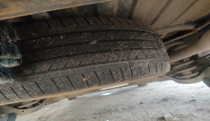 2018 Mahindra MARAZZO M8 7 STR, Diesel, Manual, 1,29,309 km, tyre