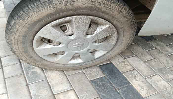 2012 Maruti Eeco 5 STR WITH A/C+HTR, Petrol, Manual, 1,43,448 km, tyre