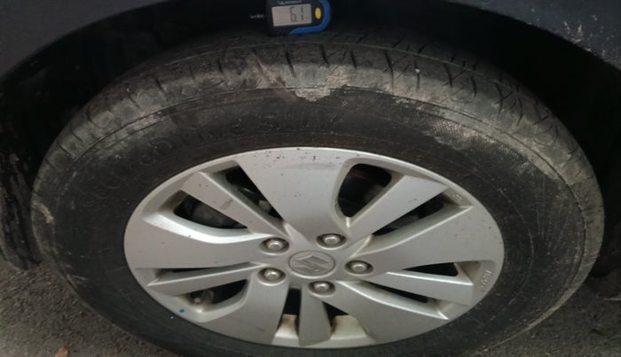 2015 Maruti S Cross ALPHA 1.6, Diesel, Manual, 86,498 km, tyre