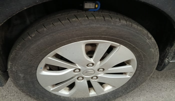 2015 Maruti S Cross ALPHA 1.6, Diesel, Manual, 86,498 km, tyre