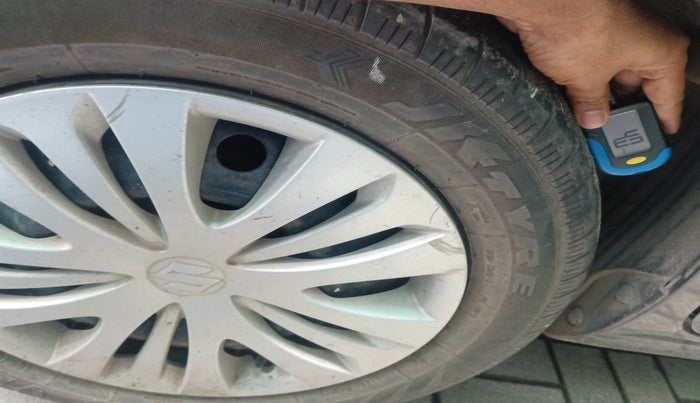 2013 Maruti Ertiga ZDI, Diesel, Manual, 75,849 km, tyre