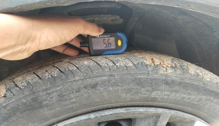 2018 Tata NEXON XE DIESEL, Diesel, Manual, 1,23,799 km, tyre