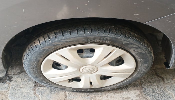2014 Maruti Wagon R 1.0 VXI, Petrol, Manual, 60,844 km, tyre