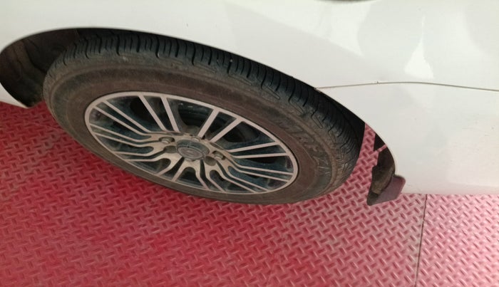 2018 Hyundai Xcent S AT 1.2, Petrol, Automatic, 27,431 km, tyre
