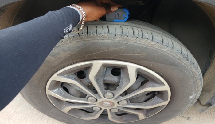 2021 Tata PUNCH ADVENTURE MT, Petrol, Manual, 20,932 km, tyre