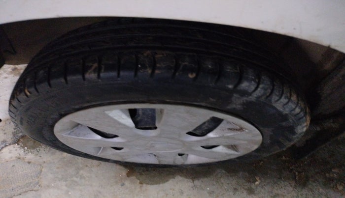 2012 Maruti Alto K10 VXI, Petrol, Manual, 1,27,707 km, tyre