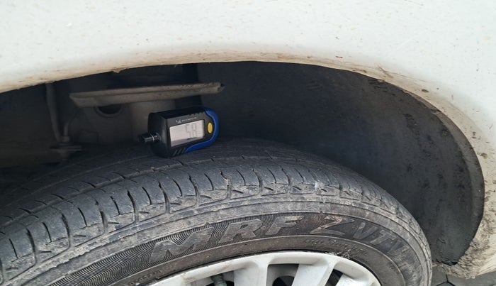 2014 Tata Indica EV2 LX, Diesel, Manual, 26,832 km, tyre