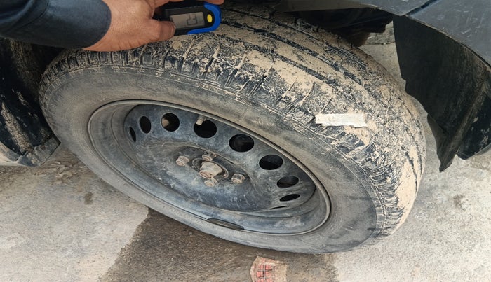 2018 Tata NEXON XM PETROL, Petrol, Manual, 1,23,311 km, tyre
