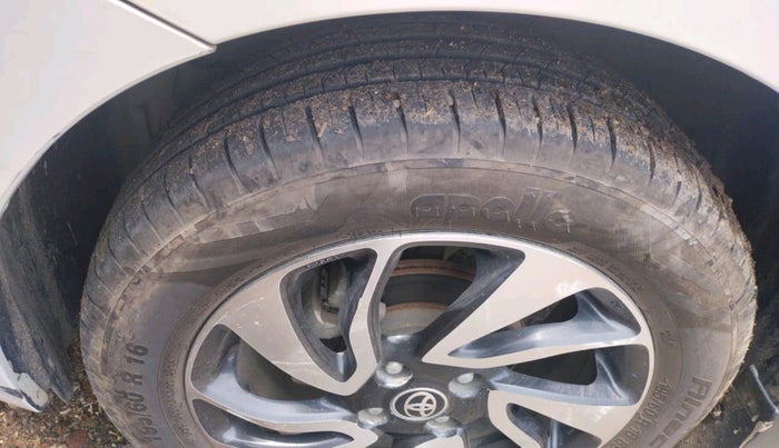 2020 Toyota Glanza G, Petrol, Manual, 96,781 km, tyre