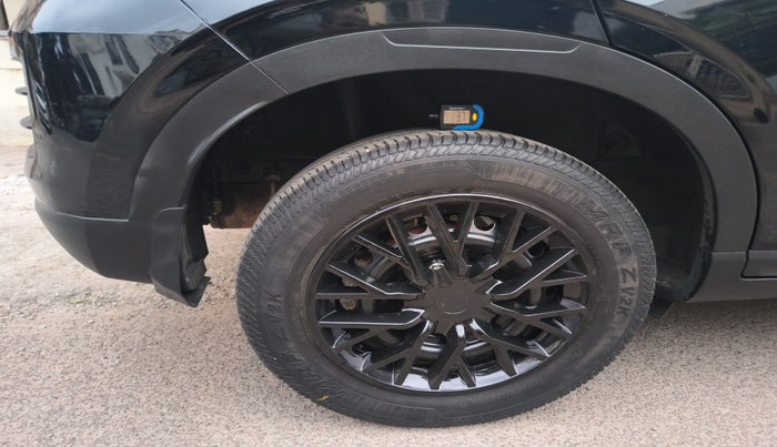 2022 Hyundai VENUE SX 1.2 PETROL, Petrol, Manual, 38,449 km, tyre