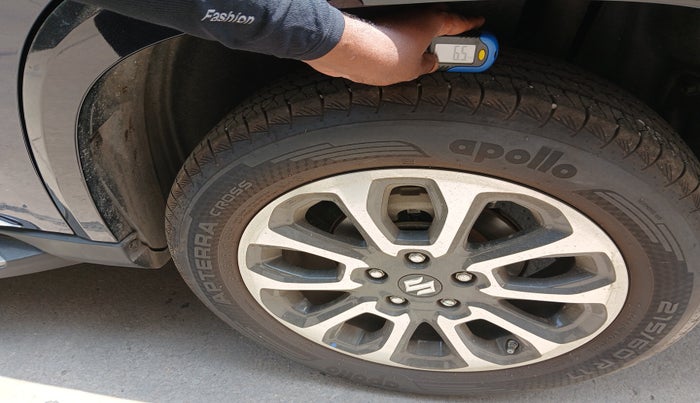 2023 Maruti Grand Vitara ALPHA PLUS HYBRID ECVT, Hybrid, Automatic, 4,796 km, tyre