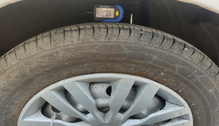2016 Maruti Ritz LXI, Petrol, Manual, 96,381 km, tyre