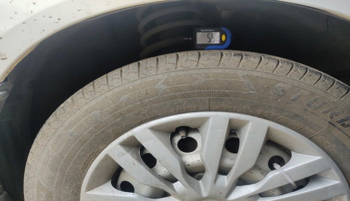 2016 Maruti Ritz LXI, Petrol, Manual, 96,381 km, tyre
