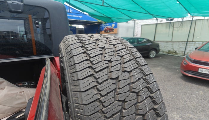 2024 Mahindra Thar LX D HT 2WD MT, Diesel, Manual, 12,301 km, tyre