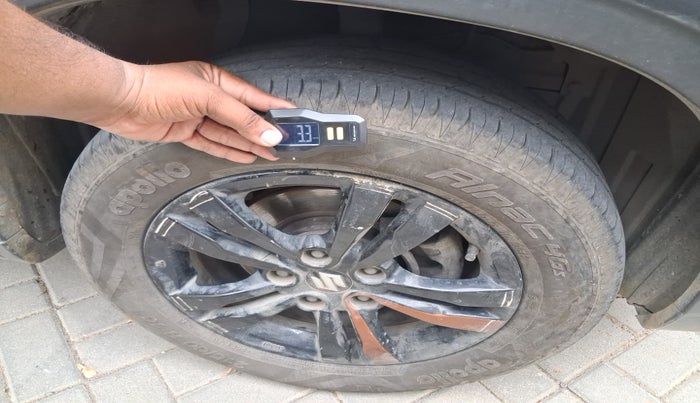2019 Maruti Vitara Brezza ZDI PLUS AMT, Diesel, Automatic, 99,393 km, tyre