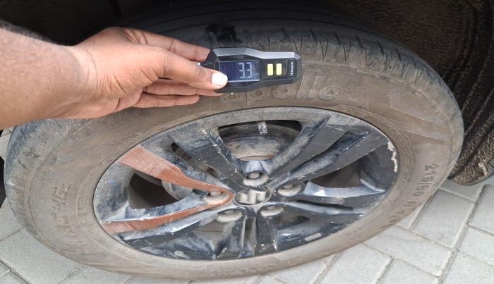 2019 Maruti Vitara Brezza ZDI PLUS AMT, Diesel, Automatic, 99,393 km, tyre