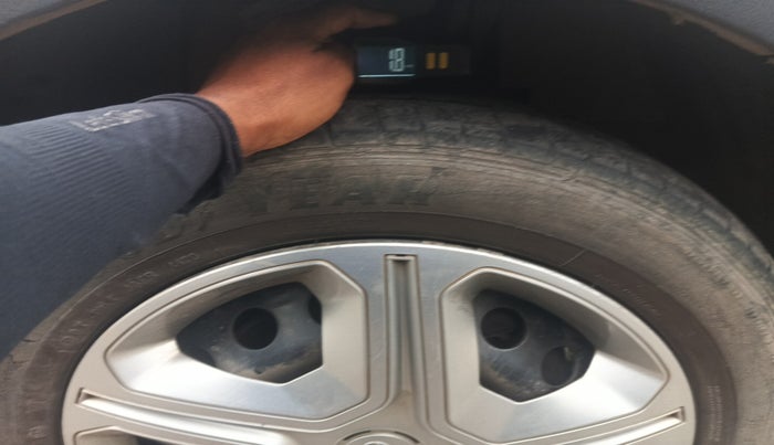 2018 Tata NEXON XZ PETROL, Petrol, Manual, 1,36,717 km, tyre