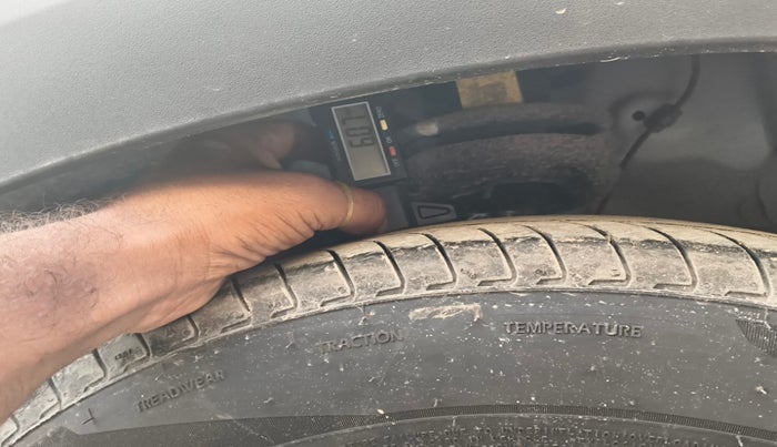2024 Hyundai EXTER SX (O) CONNECT, Petrol, Manual, 1,095 km, tyre