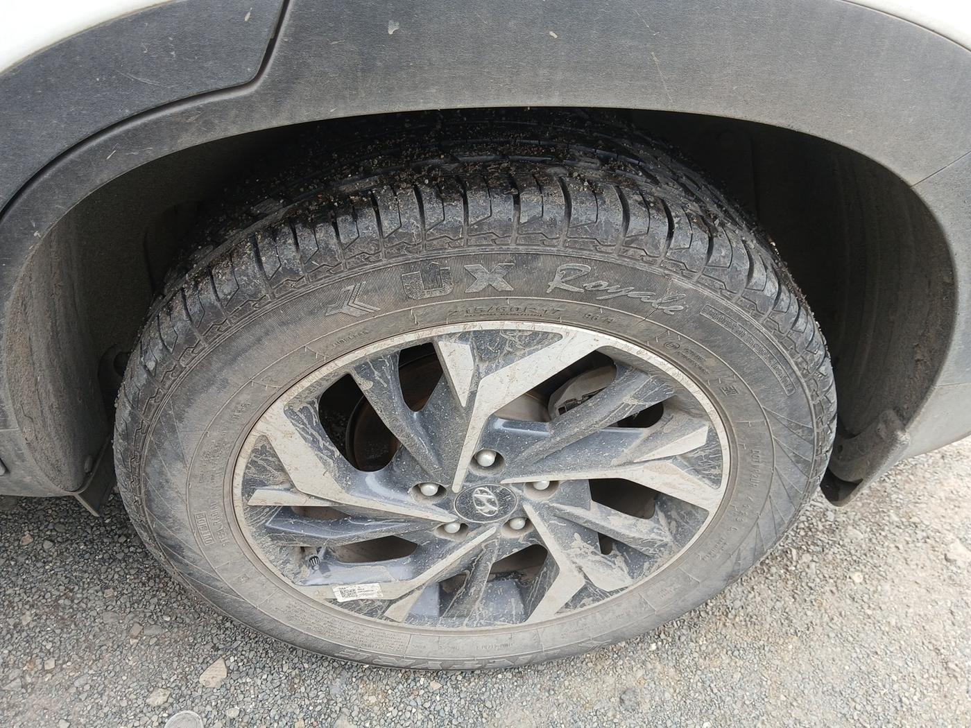 2023 Hyundai Creta SX (O) IVT 1.5 PETROL, Petrol, Automatic, 11,500 km, tyre