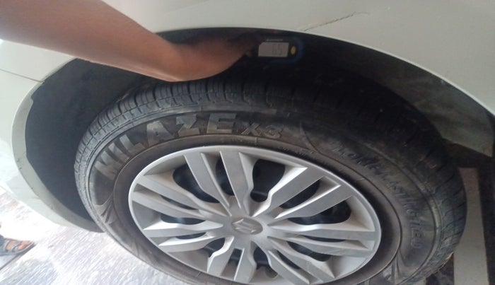 2023 Maruti Dzire VXI, Petrol, Manual, 26,019 km, tyre