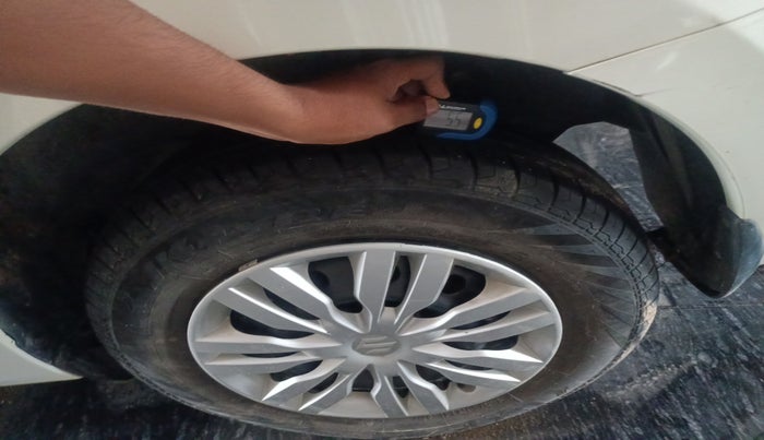 2023 Maruti Dzire VXI, Petrol, Manual, 26,019 km, tyre