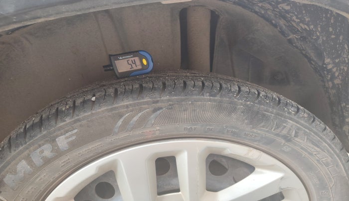 2022 Maruti Vitara Brezza VXI, Petrol, Manual, 50,494 km, tyre