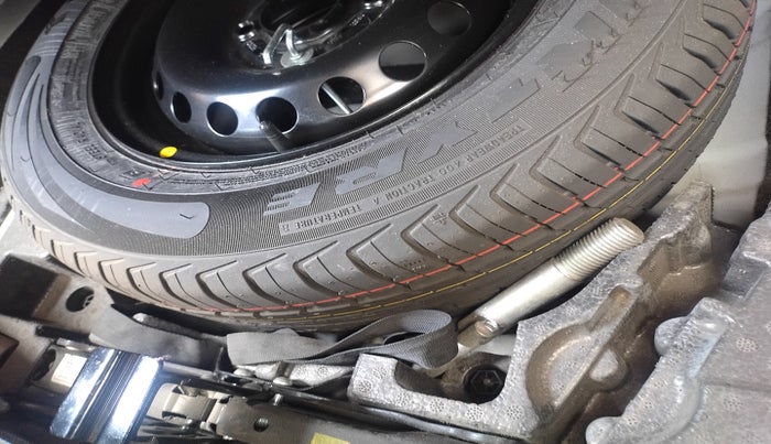 2022 Tata TIGOR XZ CNG, Petrol, Manual, 39,680 km, tyre