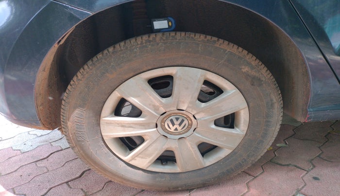 2013 Volkswagen Polo COMFORTLINE 1.2L PETROL, Petrol, Manual, 82,232 km, tyre