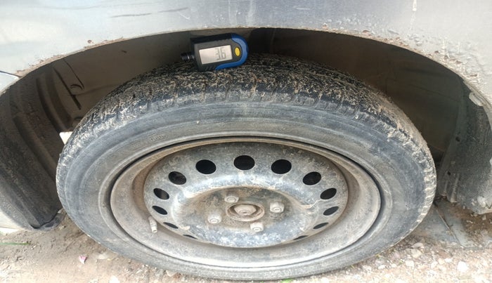 2012 Maruti Wagon R 1.0 VXI, Petrol, Manual, 76,248 km, tyre