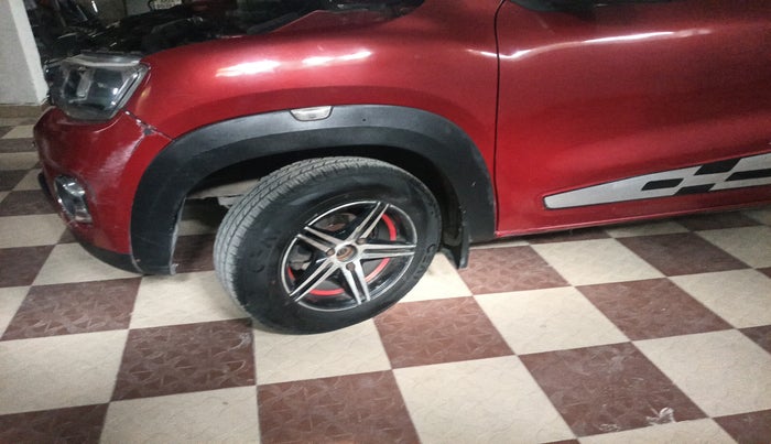 2017 Renault Kwid RXT 1.0 AMT, Petrol, Automatic, 73,295 km, tyre