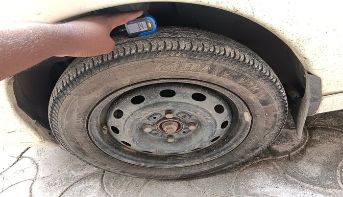 2010 Tata Indigo ECS GLX, Petrol, Manual, 83,459 km, tyre