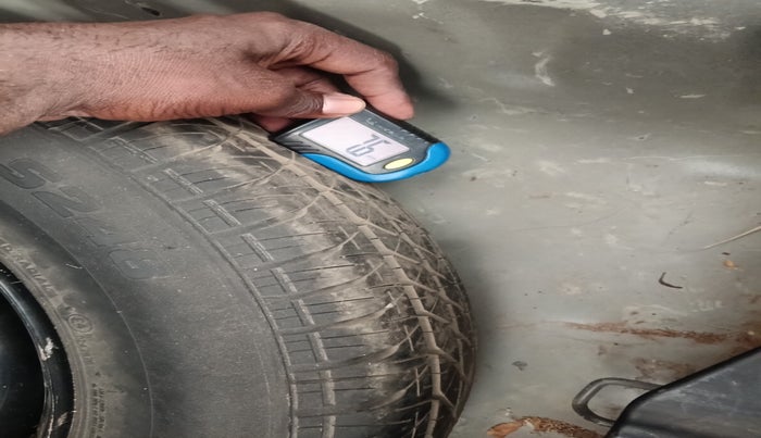 2023 Maruti Dzire VXI, Petrol, Manual, 65,436 km, tyre