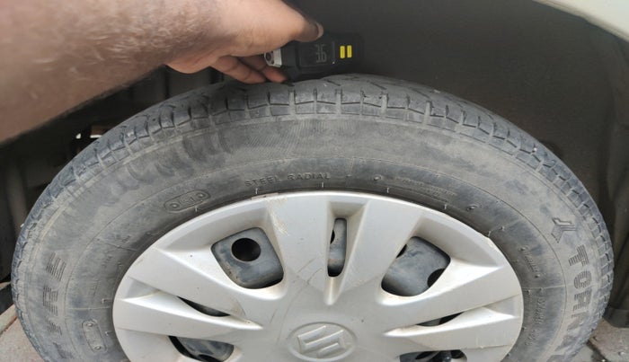2014 Maruti Swift Dzire VXI, Petrol, Manual, 39,052 km, tyre