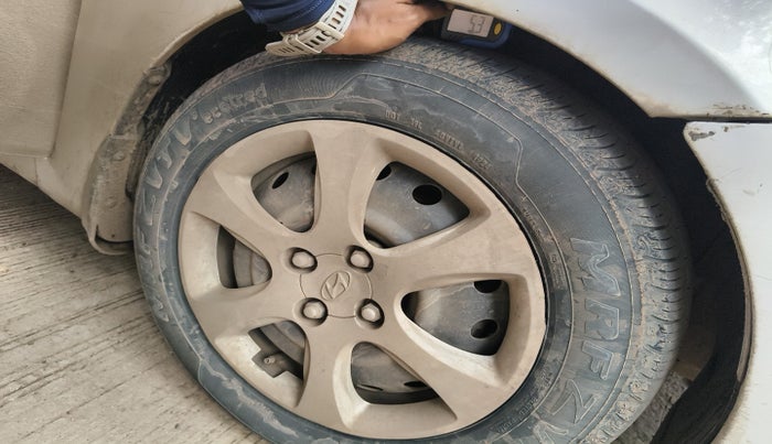 2013 Hyundai Verna FLUIDIC 1.6 EX CRDI AT, Diesel, Automatic, 1,10,248 km, tyre