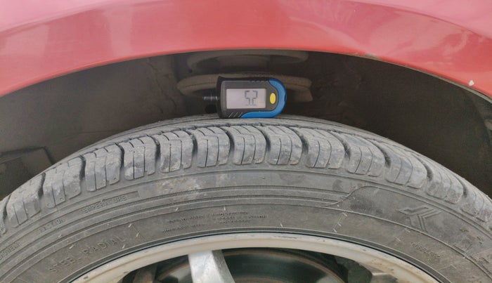 2011 Maruti Swift LDI, Diesel, Manual, 1,53,339 km, tyre