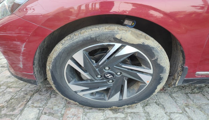 2021 Hyundai NEW I20 ASTA (O) 1.2 MT, Petrol, Manual, 52,649 km, tyre