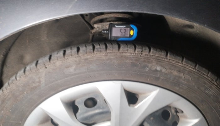 2013 Hyundai Grand i10 SPORTZ 1.2 KAPPA VTVT, Petrol, Manual, 37,532 km, tyre