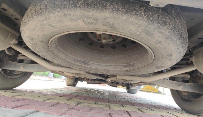 2013 Mahindra XUV500 W6, Diesel, Manual, 1,01,171 km, tyre