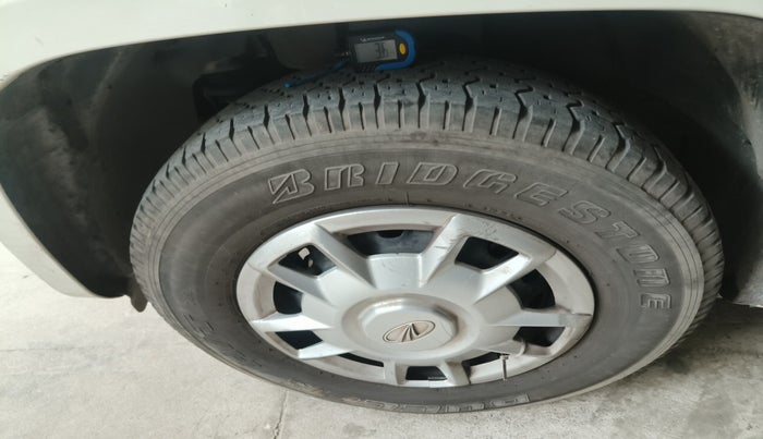 2018 Mahindra TUV300 T6 PLUS, Diesel, Manual, 1,14,275 km, tyre
