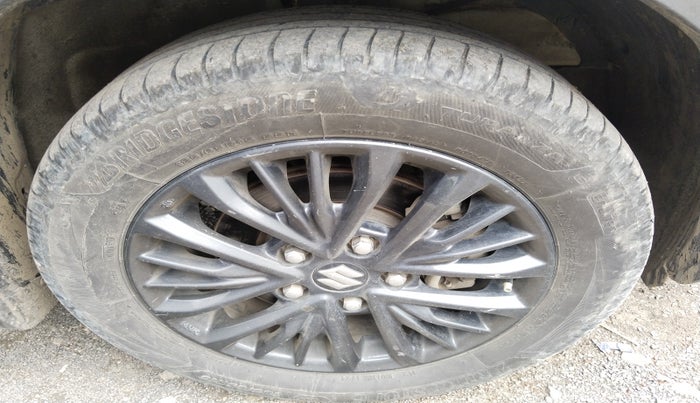 2022 Maruti XL6 ALPHA MT, Petrol, Manual, 1,09,285 km, tyre