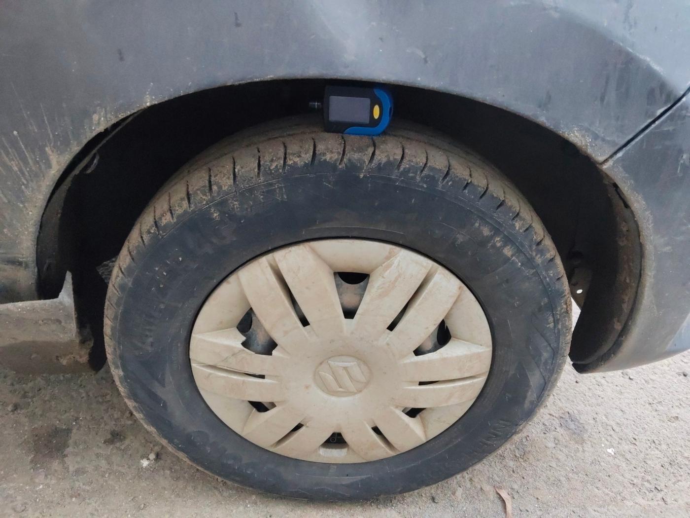 2015 Maruti Alto 800 LXI, Petrol, Manual, 1,14,116 km, tyre
