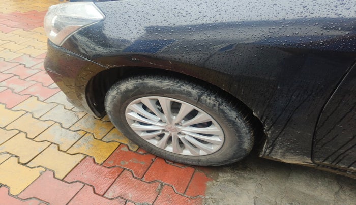 2019 Maruti Ciaz DELTA 1.5 SHVS MT PETROL, Petrol, Manual, 76,239 km, tyre