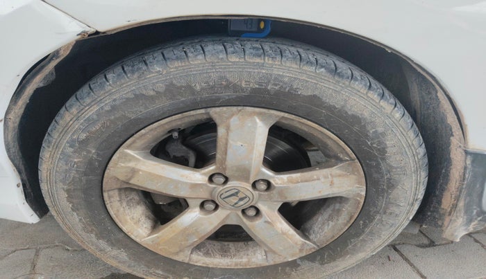 2010 Honda City 1.5L I-VTEC V MT, Petrol, Manual, 1,48,808 km, tyre