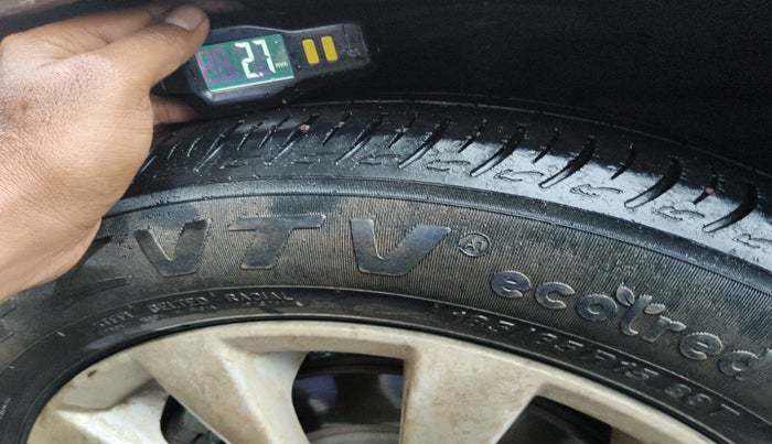 2013 Maruti Ertiga ZDI, Diesel, Manual, 1,97,868 km, tyre