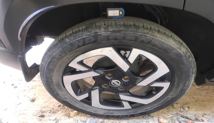 2021 Nissan MAGNITE XV PREMIUM TURBO (O) CVT, Petrol, Automatic, 27,000 km, tyre