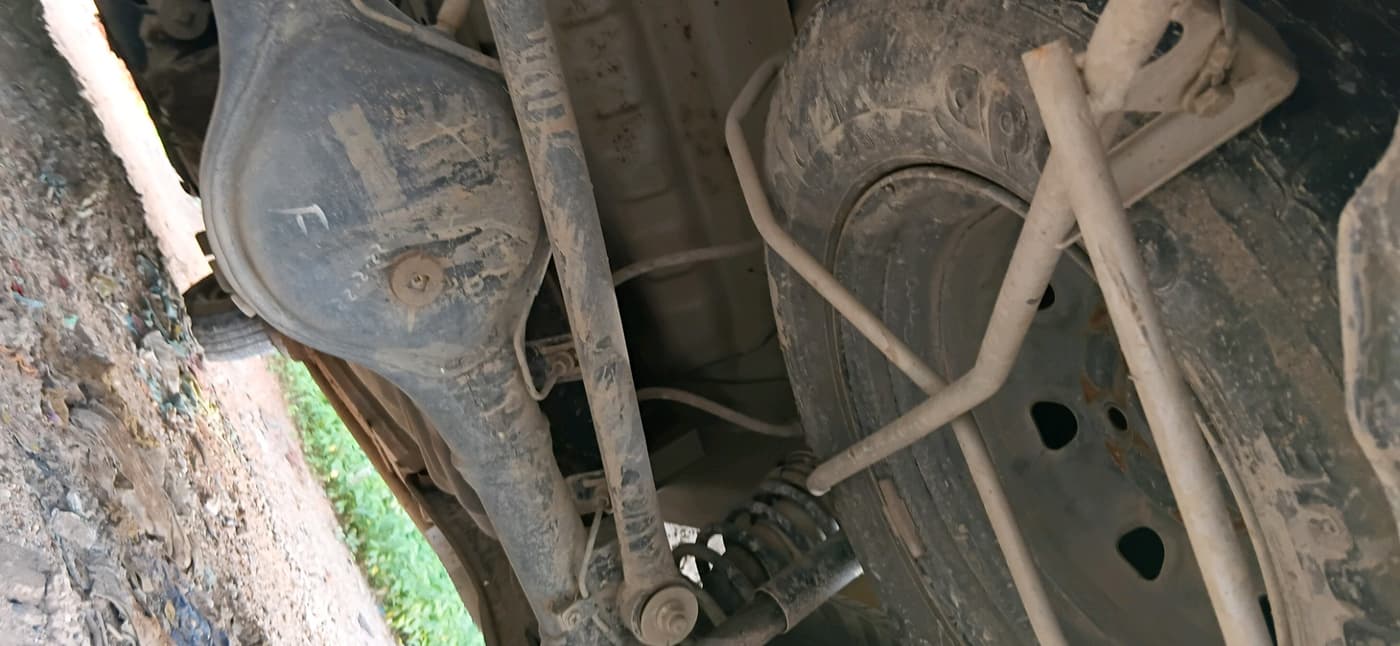 2022 Maruti Eeco 5 STR AC (O), Petrol, Manual, 1,62,214 km, tyre