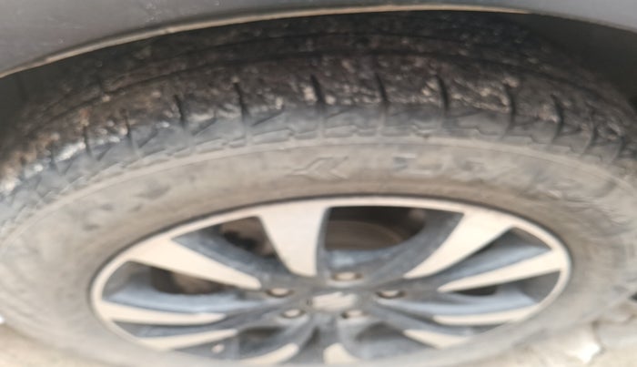 2018 Maruti S Cross ZETA 1.3, Diesel, Manual, 1,34,293 km, tyre