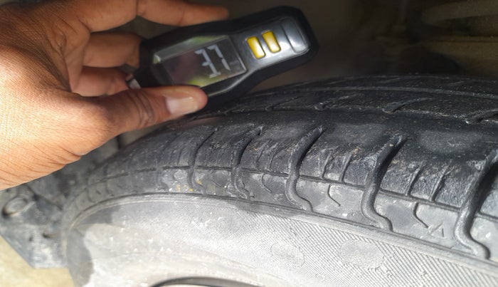 2018 Maruti Alto 800 LXI, Petrol, Manual, 23,658 km, tyre