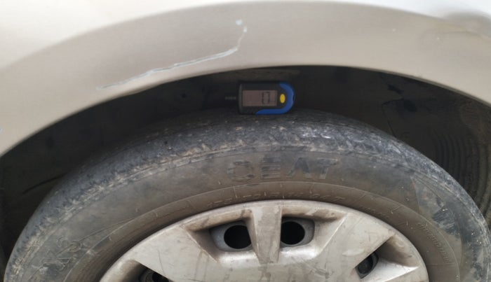 2013 Hyundai i20 MAGNA (O) 1.4 CRDI, Diesel, Manual, 1,21,487 km, tyre